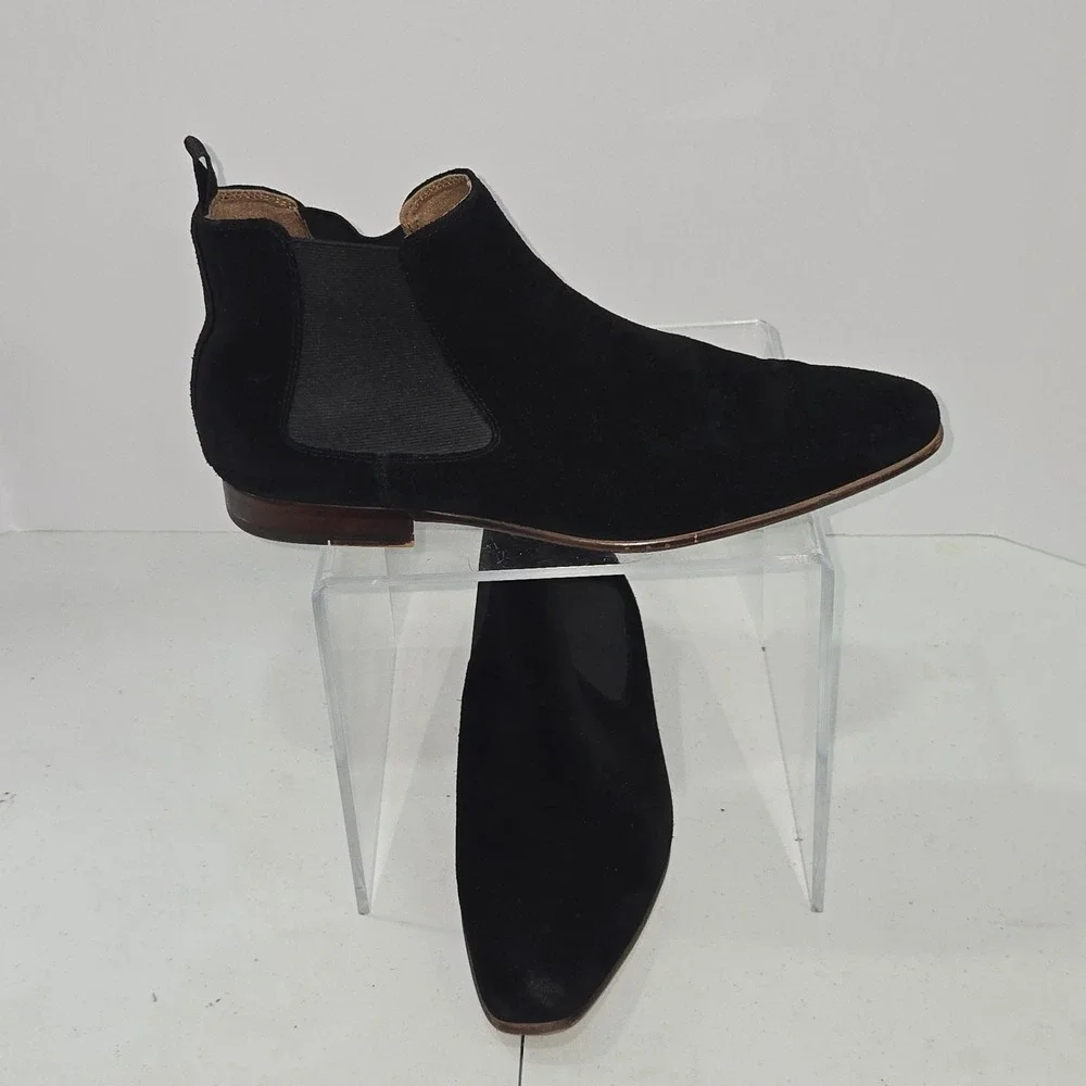 ALDO Mens Black Suede Chelsea Boots Size 10 Pointed Toe Ankle Boot AC439